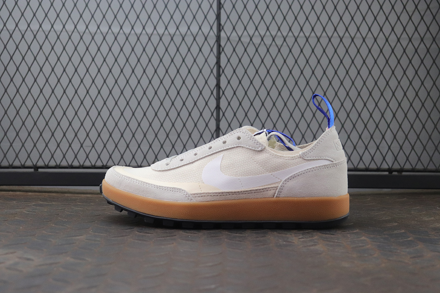 [NIKE] 나이키 X 톰삭스 제너럴 퍼포즈 슈 GPS 라이트 크림 DA6672-200 남녀공용