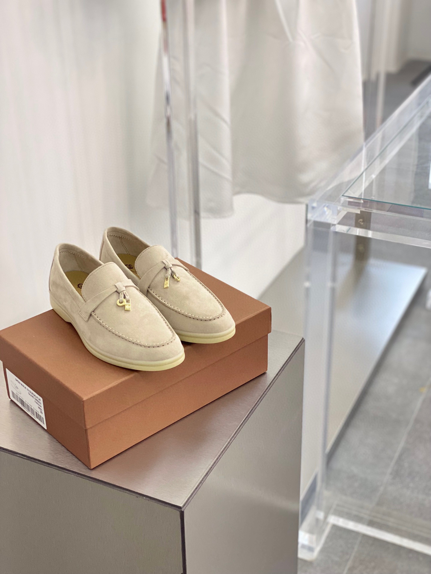 [Loro Piana] 로로피아나 썸머워크 로퍼 남녀공용