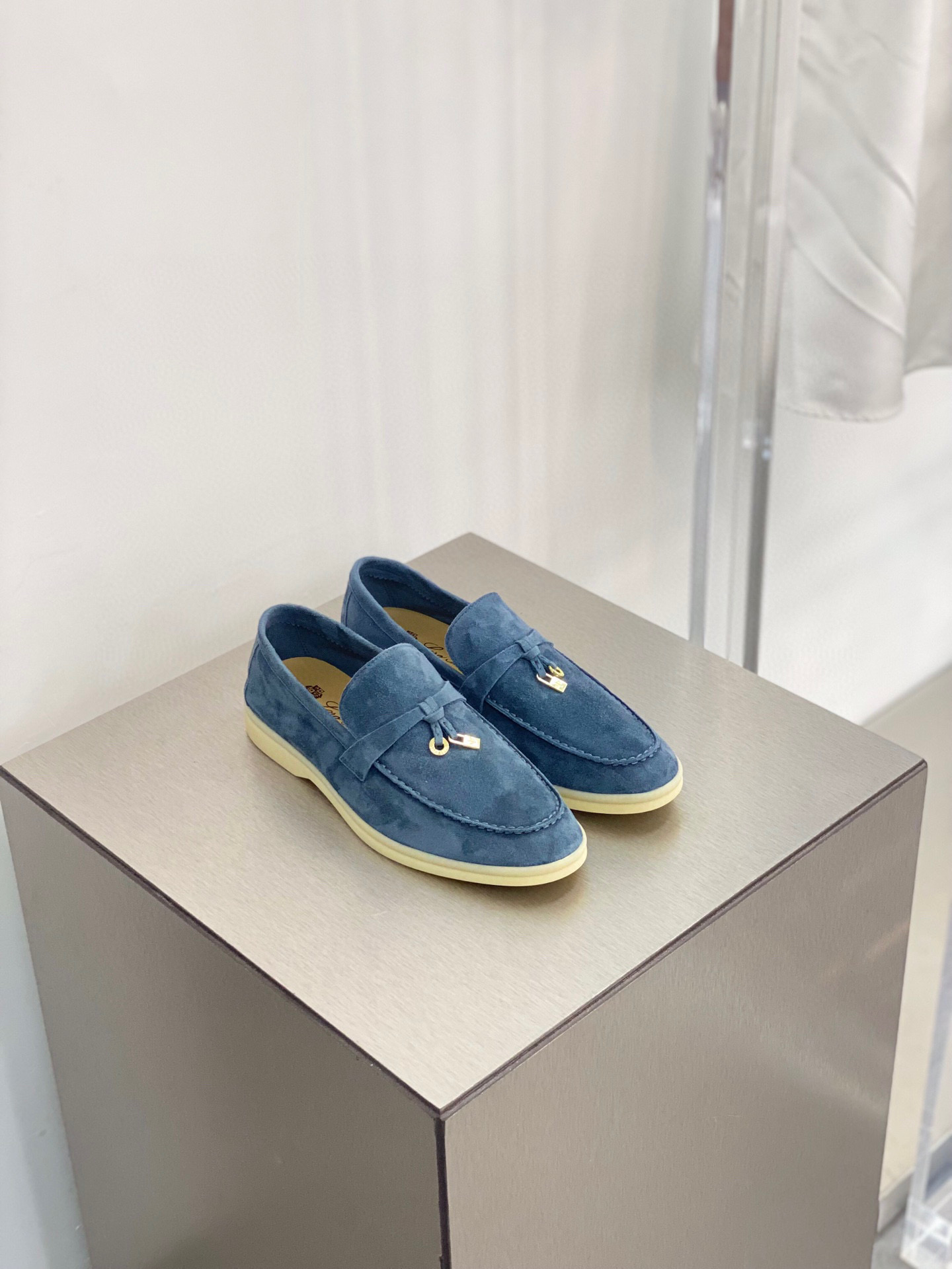 [Loro Piana] 로로피아나 썸머워크 로퍼 남녀공용