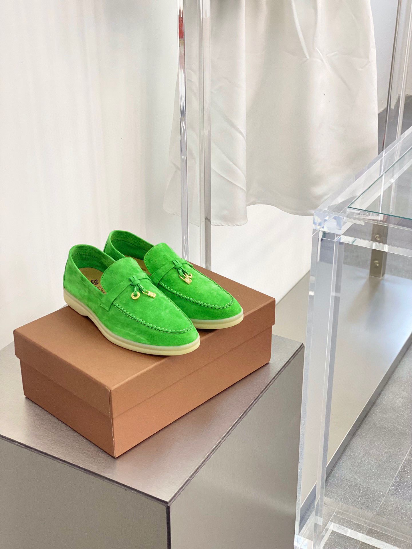 [Loro Piana] 로로피아나 썸머워크 로퍼 남녀공용