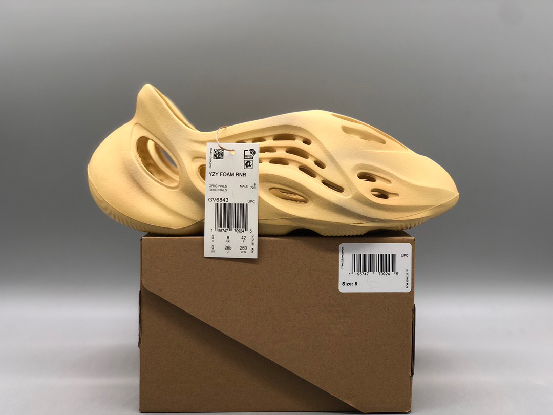 [ADIDAS] 아디다스 X 이지 폼러너 데저트 샌드 GV6843 남녀공용 (LW공장)