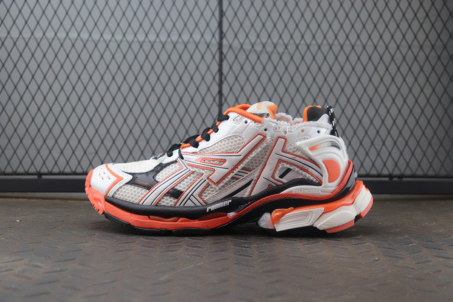 [BALENCIAGA] 발렌시아가 러너 7.0 스니커즈 흰주 남녀공용 (OK공장)