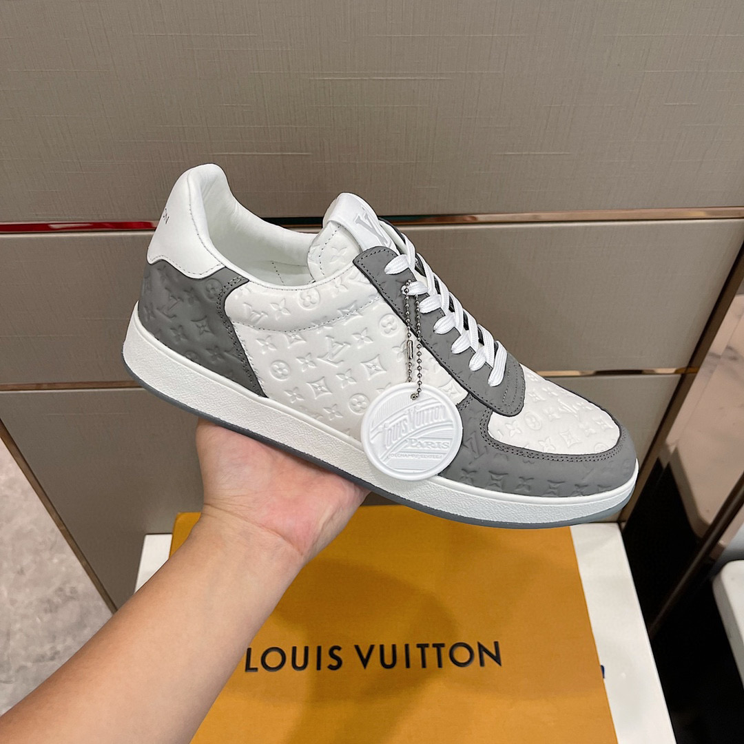 [LOUIS VUITTON] 루이비통 리볼리 스니커즈 남성용