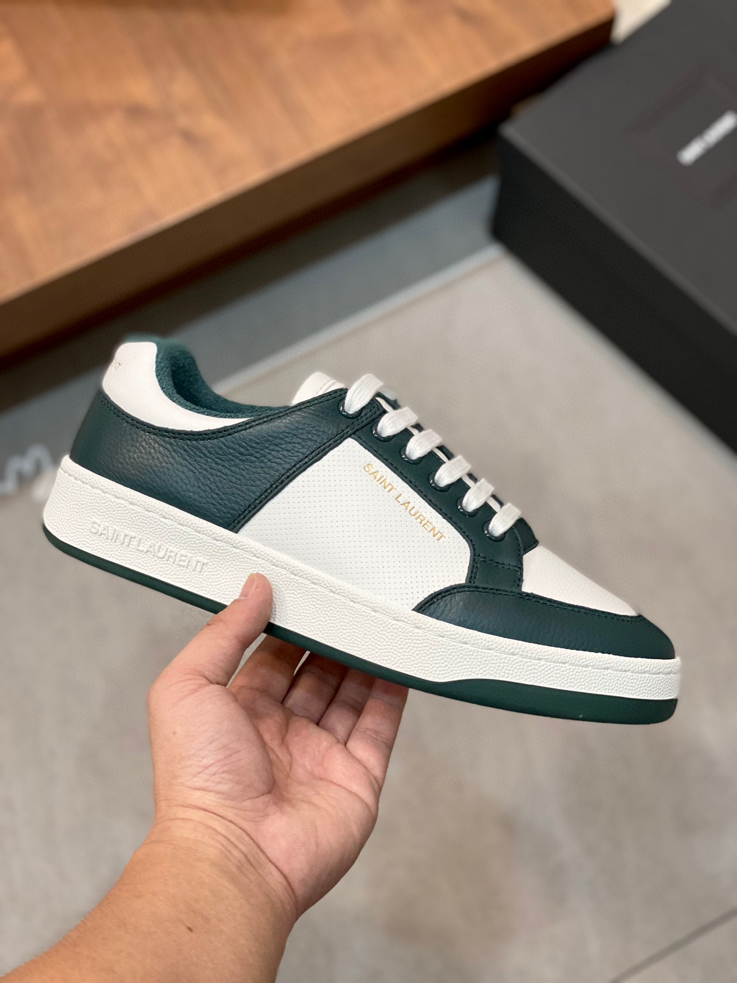 [Saint Laurent] 생로랑 SL61 로우탑 스니커즈 남성용