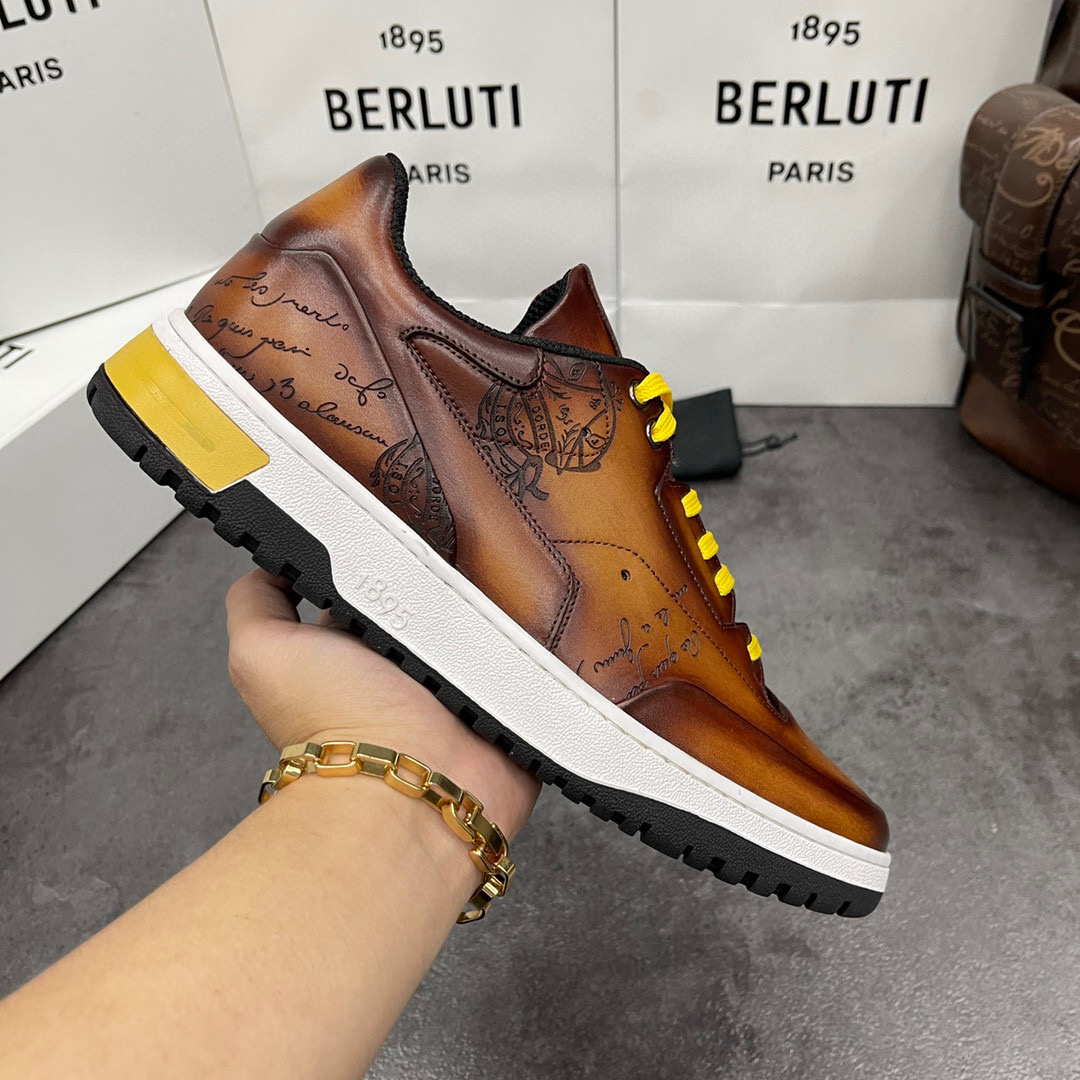 [BERLUTI] 벨루티 플레이오프 로우탑 스니커즈 남성용