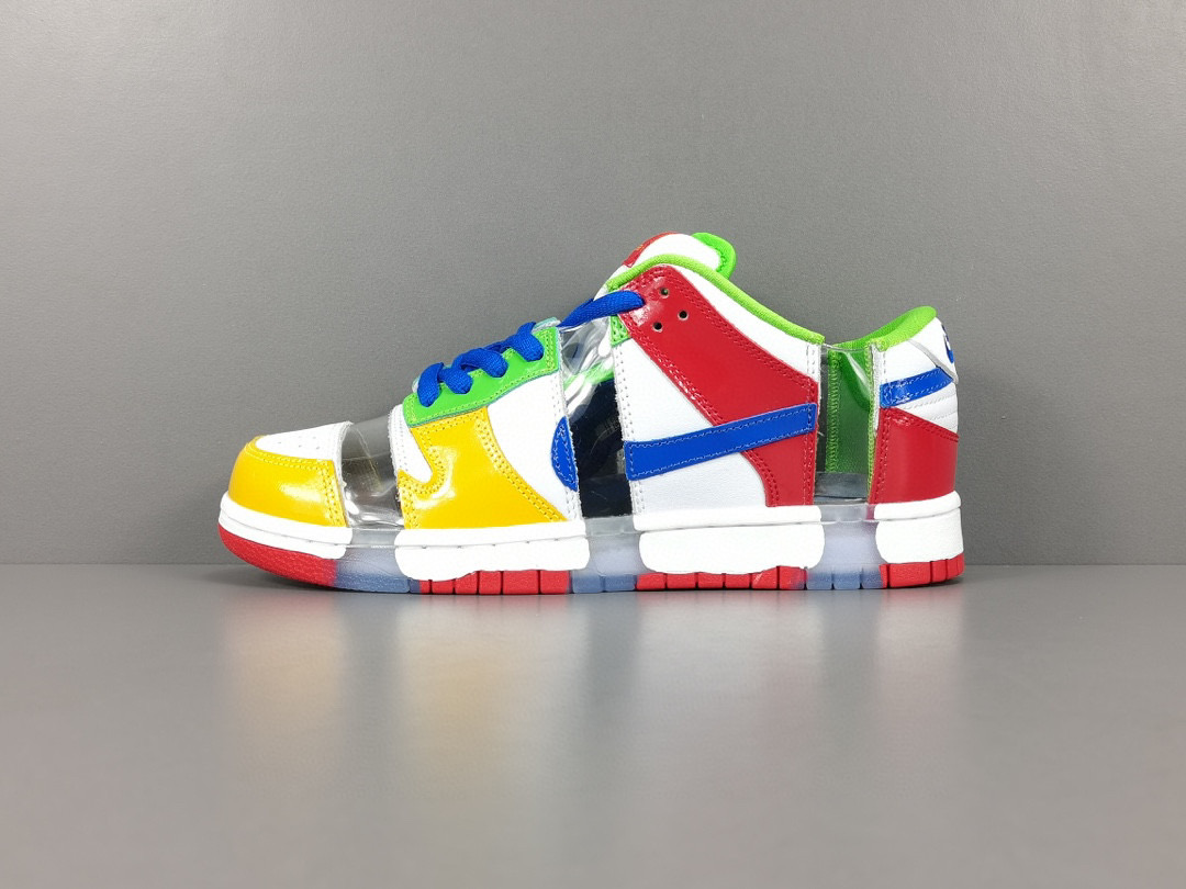 [NIKE] 이베이 x 나이키 SB 덩크 로우 샌디 보데커 FD8777-100 남녀공용