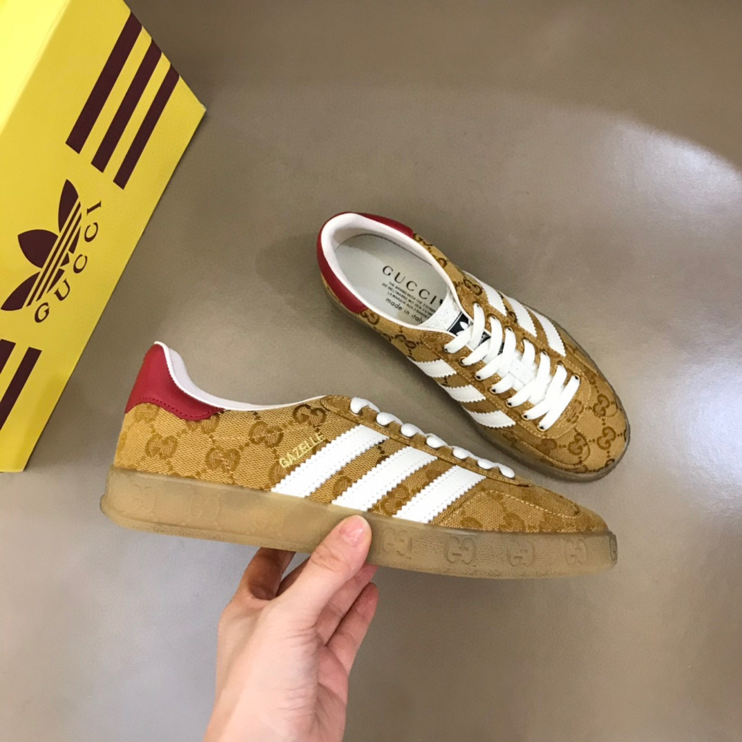 [GUCCI] 구찌 x 아디다스 스웨이드 가젤 스니커즈 남녀공용