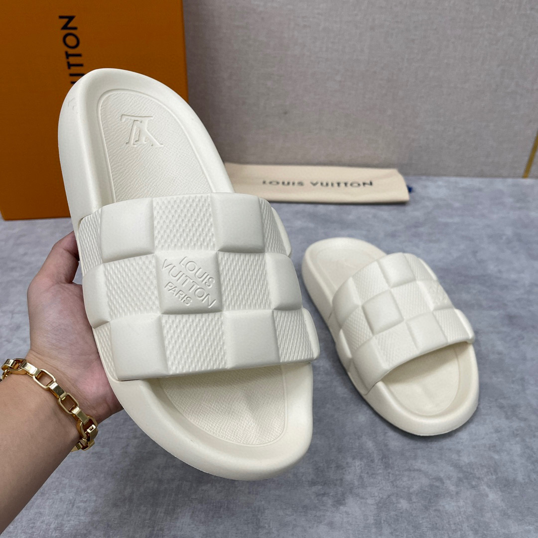 [LOUIS VUITTON] 루이비통 슬리퍼 남녀공용