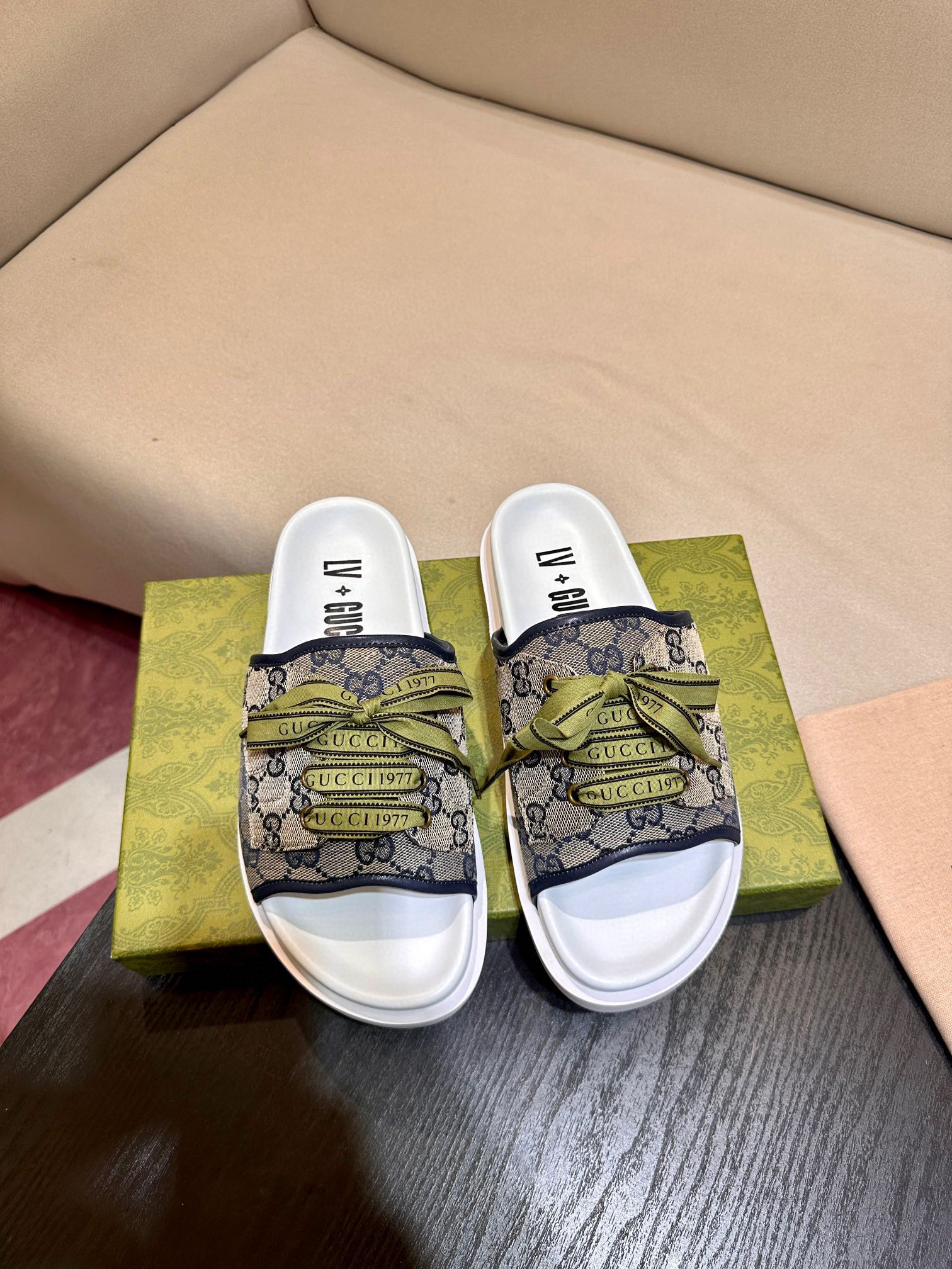 [GUCCI] 구찌 슬리퍼 남성용