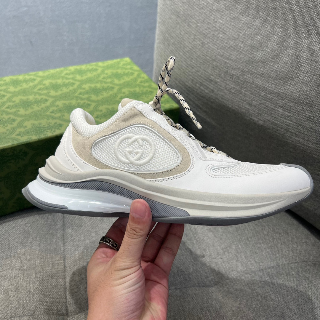 [GUCCI] 구찌 런 스니커즈 남녀공용