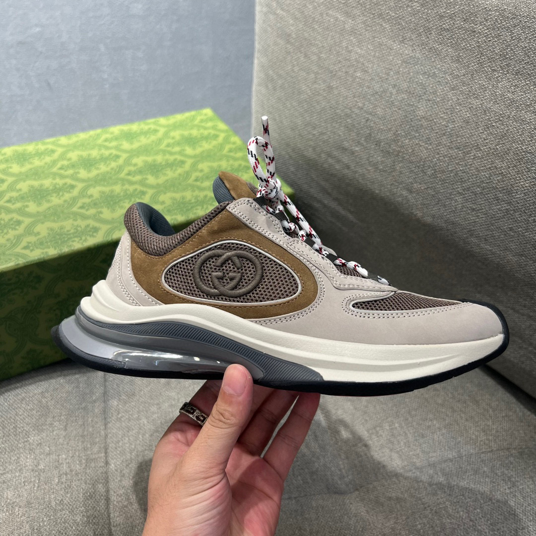 [GUCCI] 구찌 런 스니커즈 남녀공용