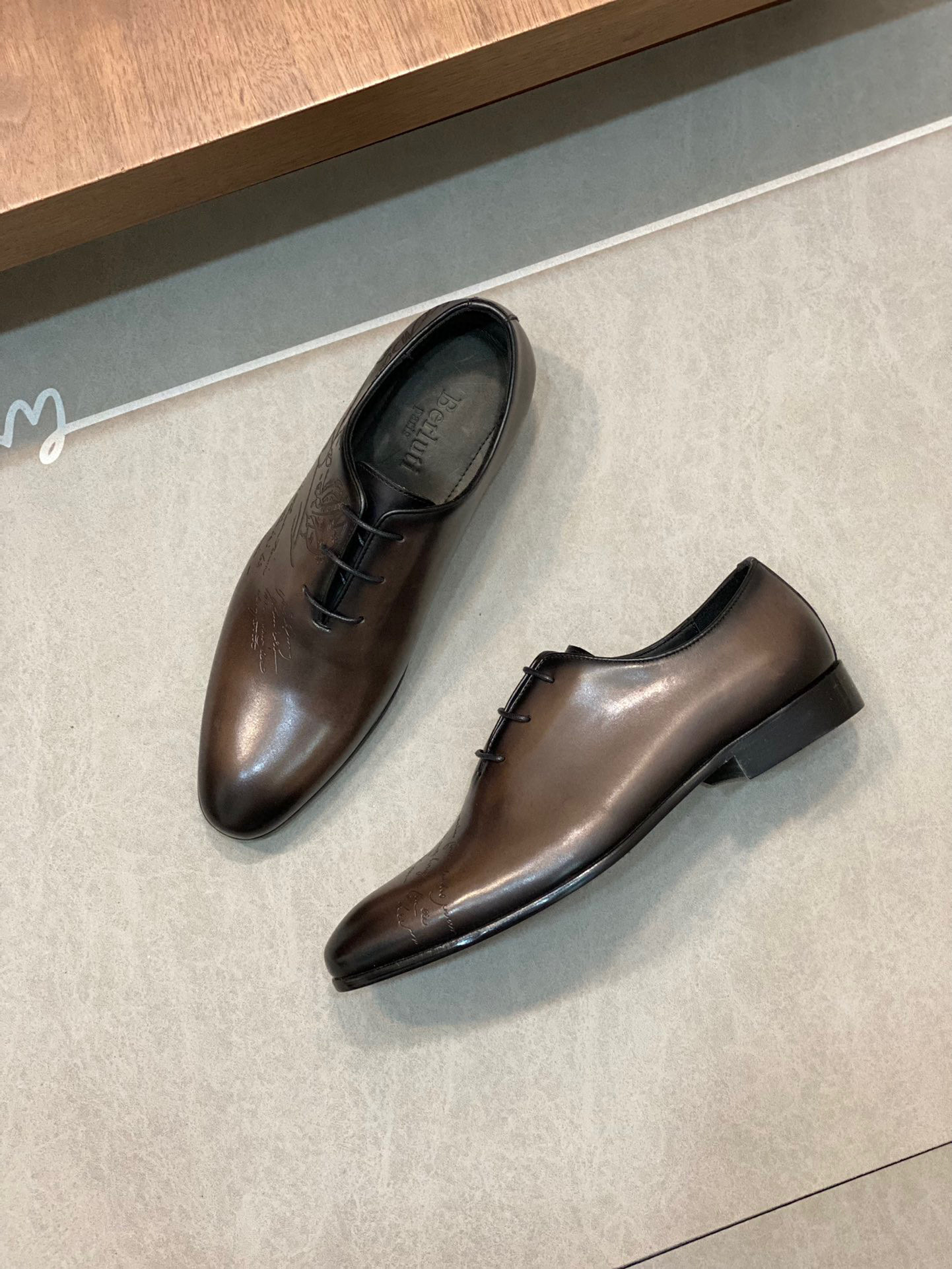 [BERLUTI] 벨루티 옥스포드 구두 남성용