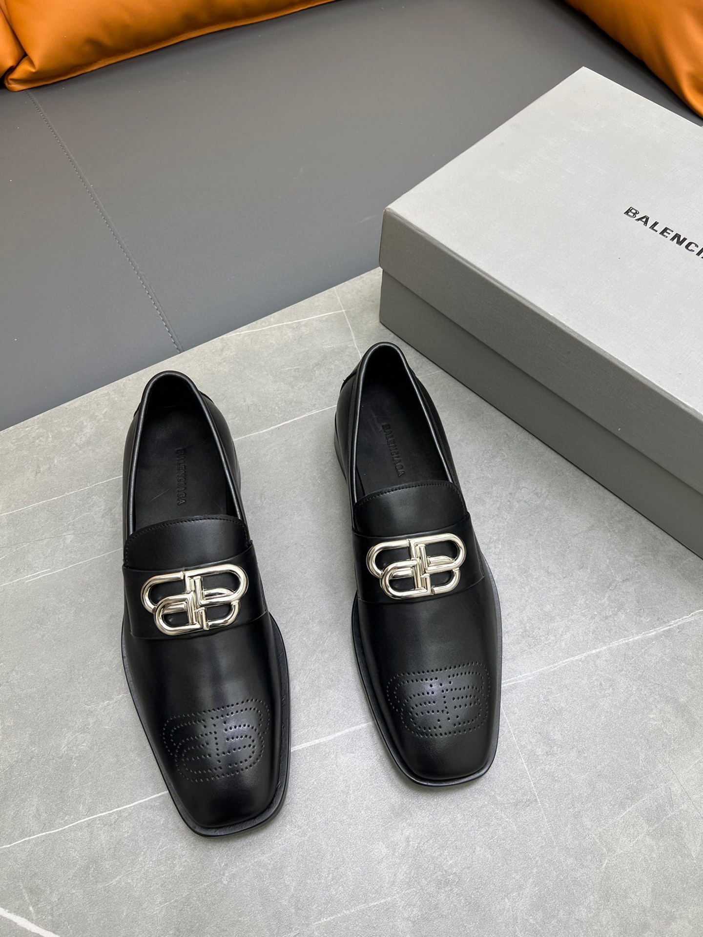 [BALENCIAGA] 발렌시아가 BB 아이콘 구두 남성용