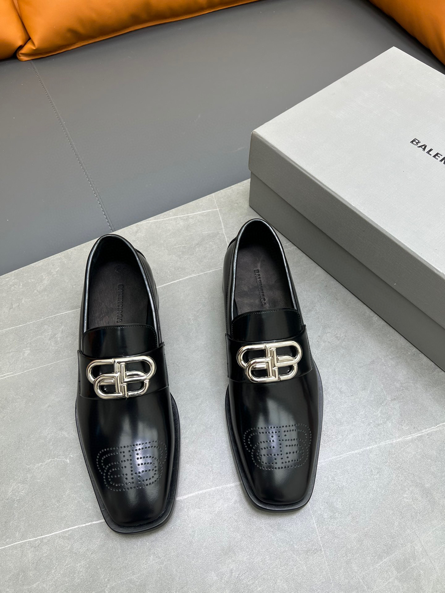 [BALENCIAGA] 발렌시아가 BB 아이콘 구두 남성용