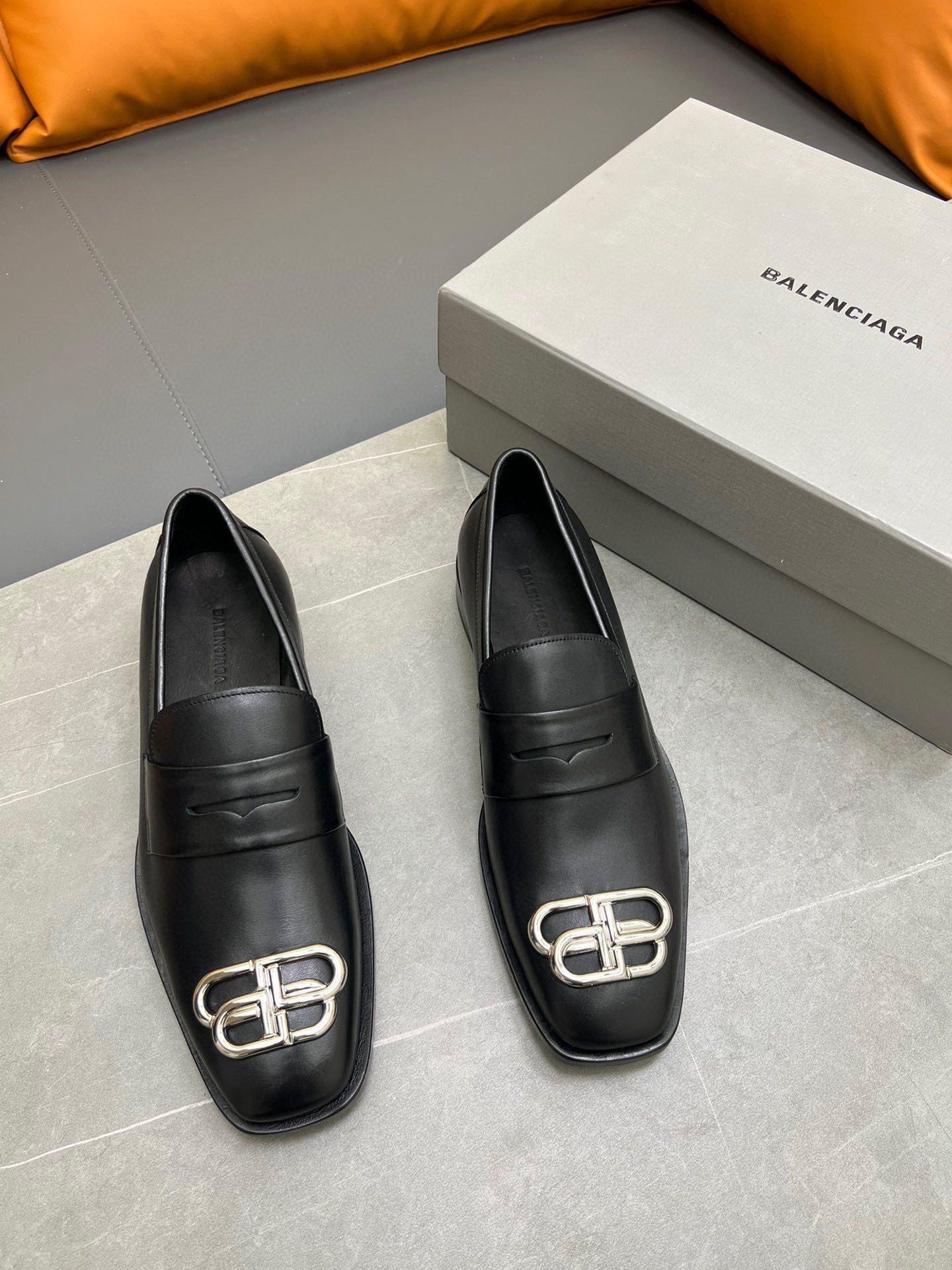 [BALENCIAGA] 발렌시아가 BB 아이콘 구두 남성용