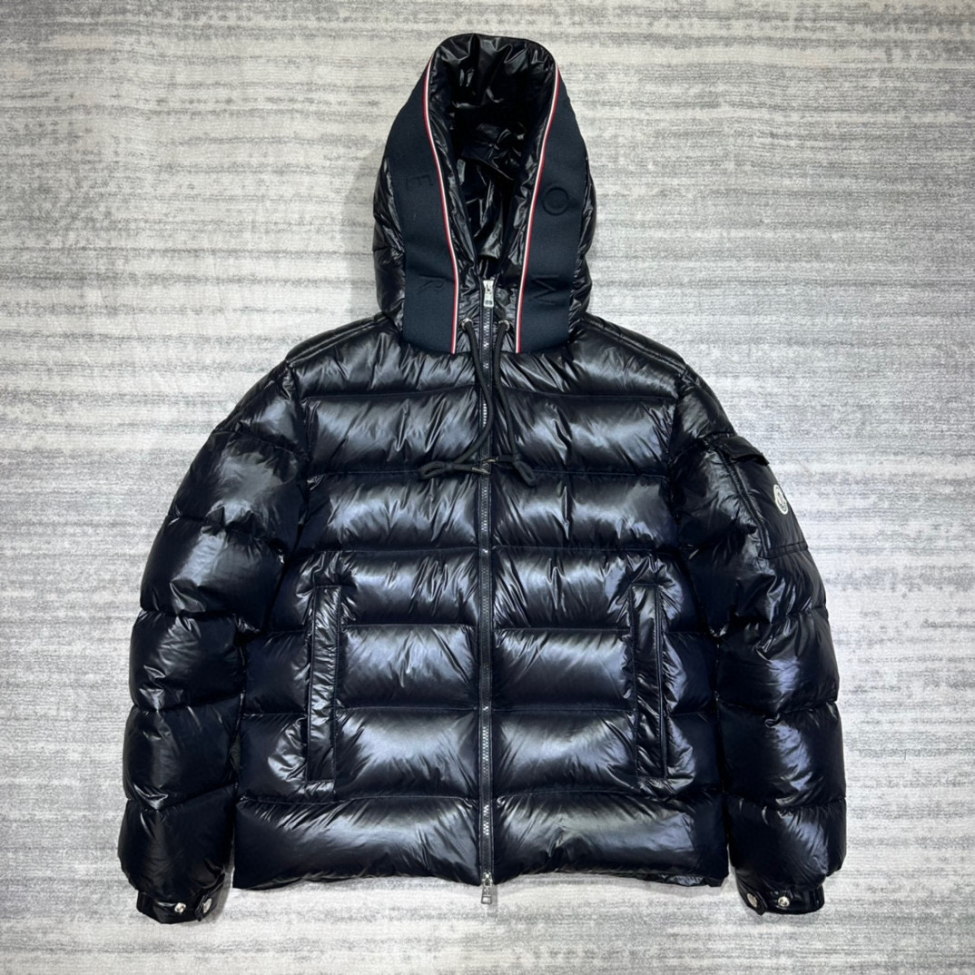 [MONCLER] 몽클레어 PAVIN 파빈 패딩 블랙 남성용