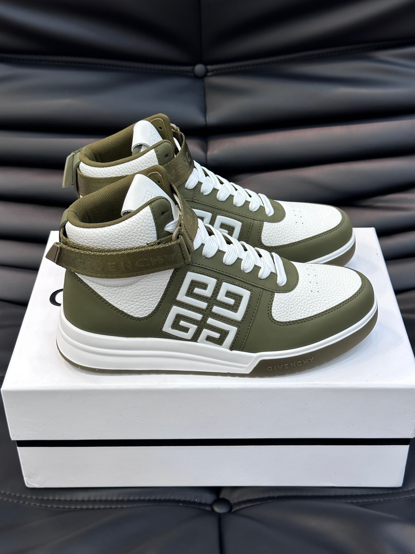 [GIVENCHY] 지방시 스니커즈 하이 남성용