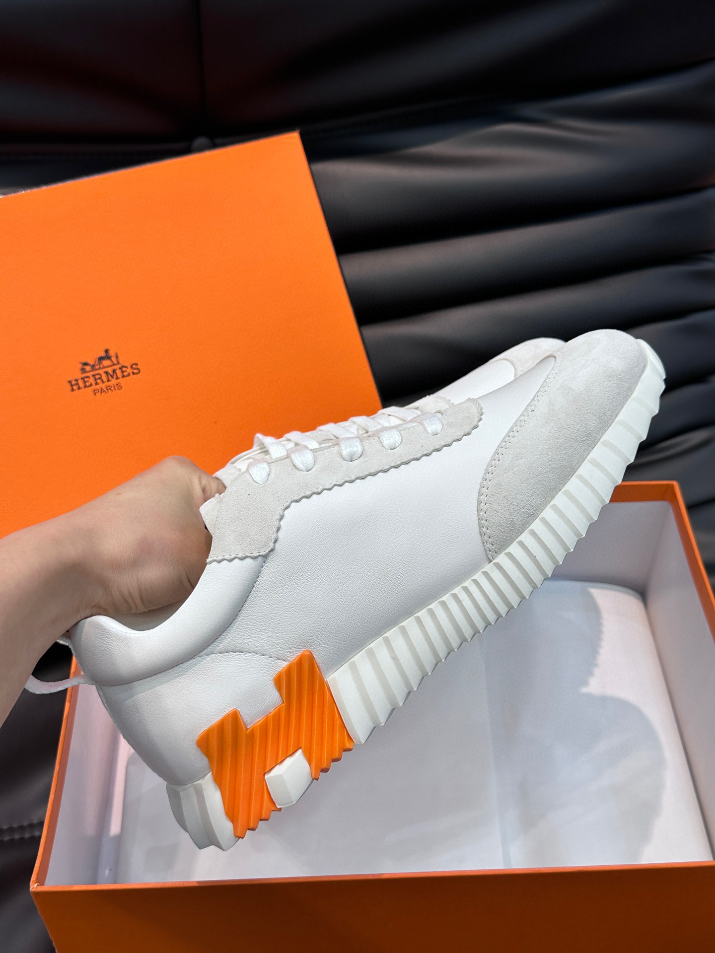 [HERMES] 에르메스 바운싱 레더 스니커즈 남성용