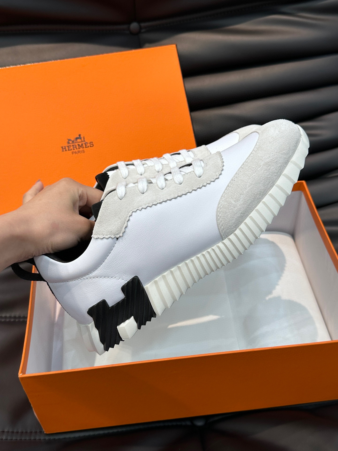 [HERMES] 에르메스 바운싱 레더 스니커즈 남성용