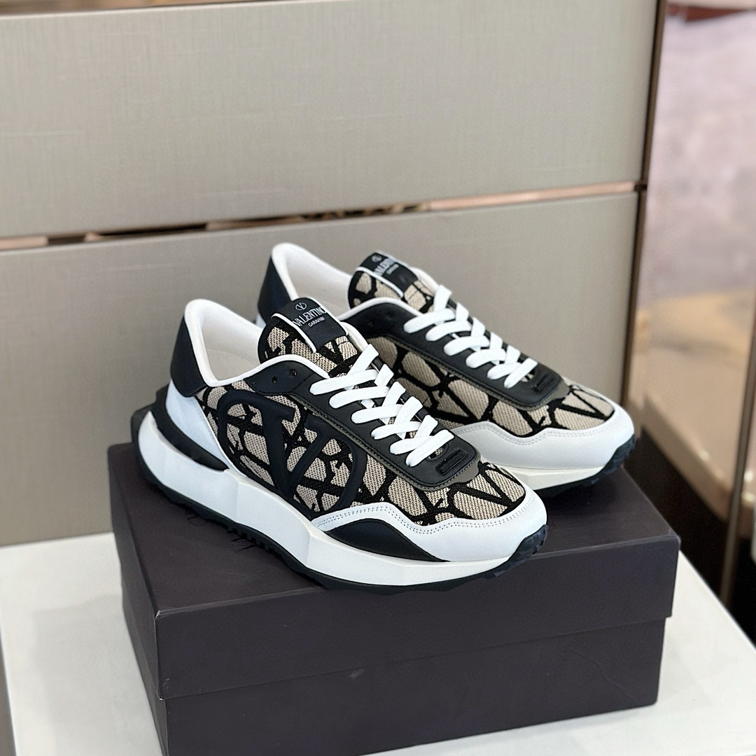 [VALENTINO] 발렌티노 V로고 스니커즈 남성용