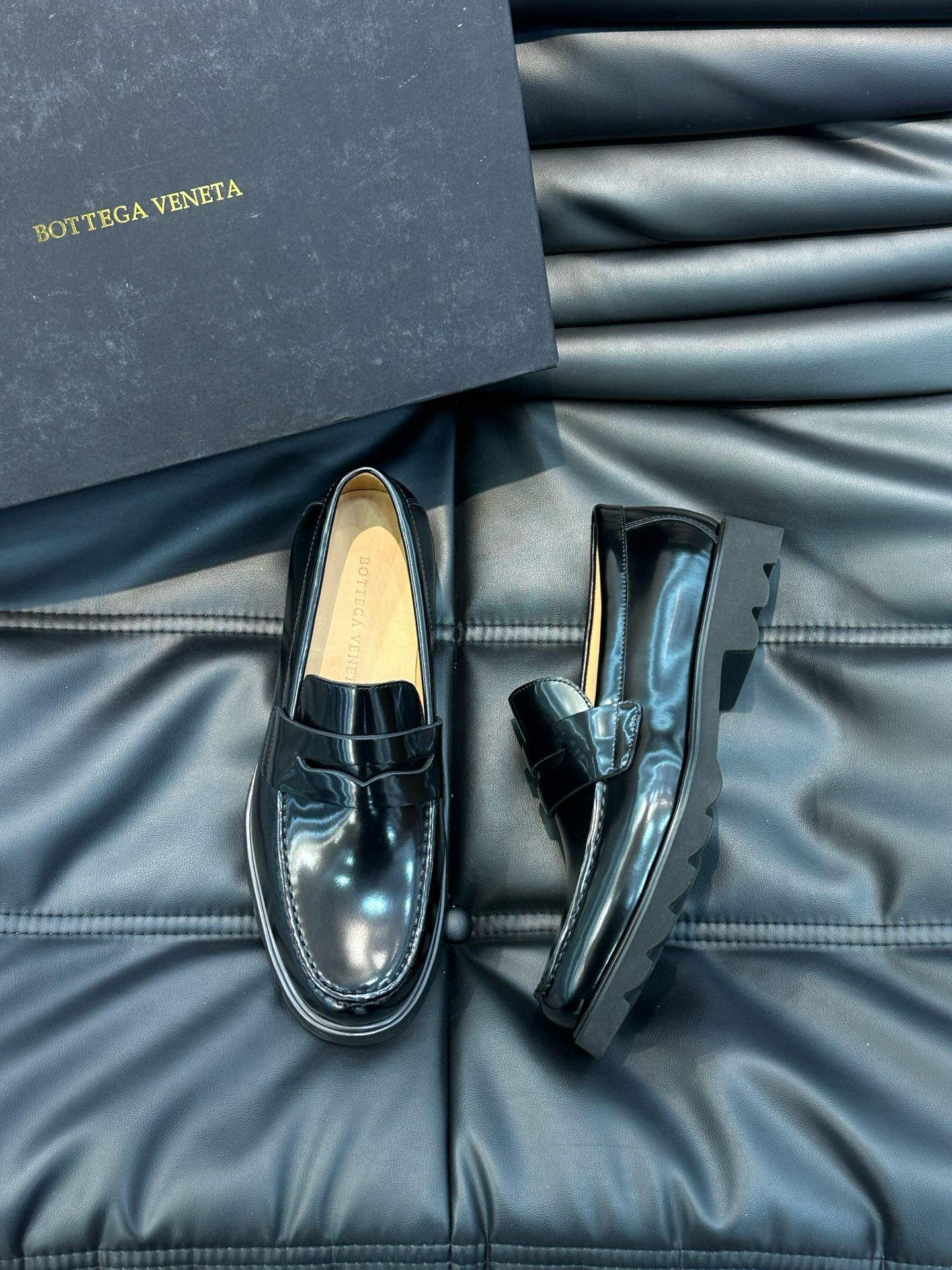 [Bottega Veneta] 보테가베네타 레더 로퍼 남성용