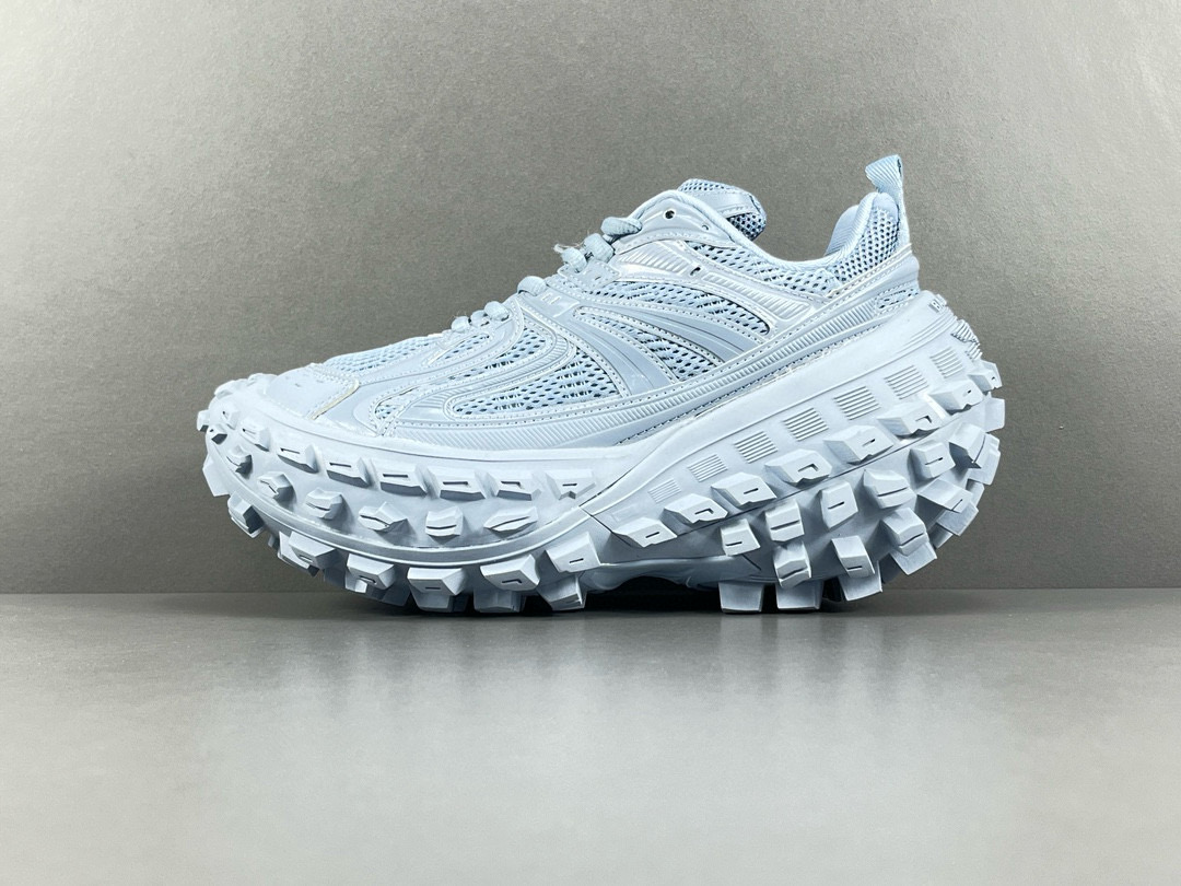 [BALENCIAGA] 발렌시아가 디펜더 문 Defender 남녀공용