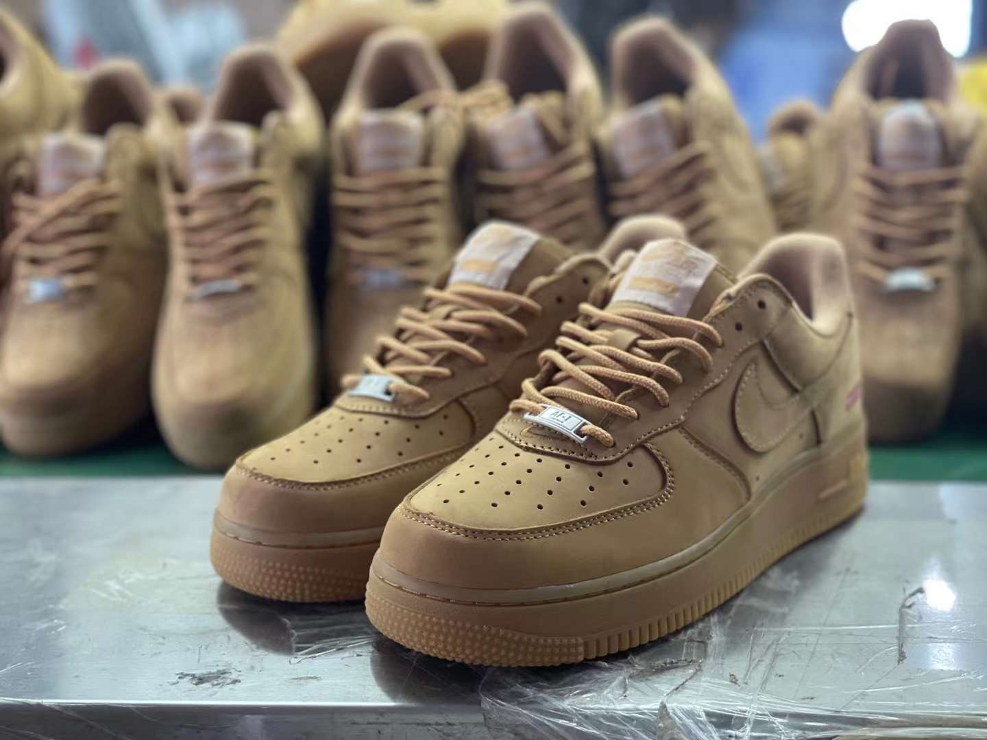 [NIKE] 나이키 x 슈프림 에어포스1 로우 플랙스 된장포스 DN1555-200 남성용 (OWF공장)