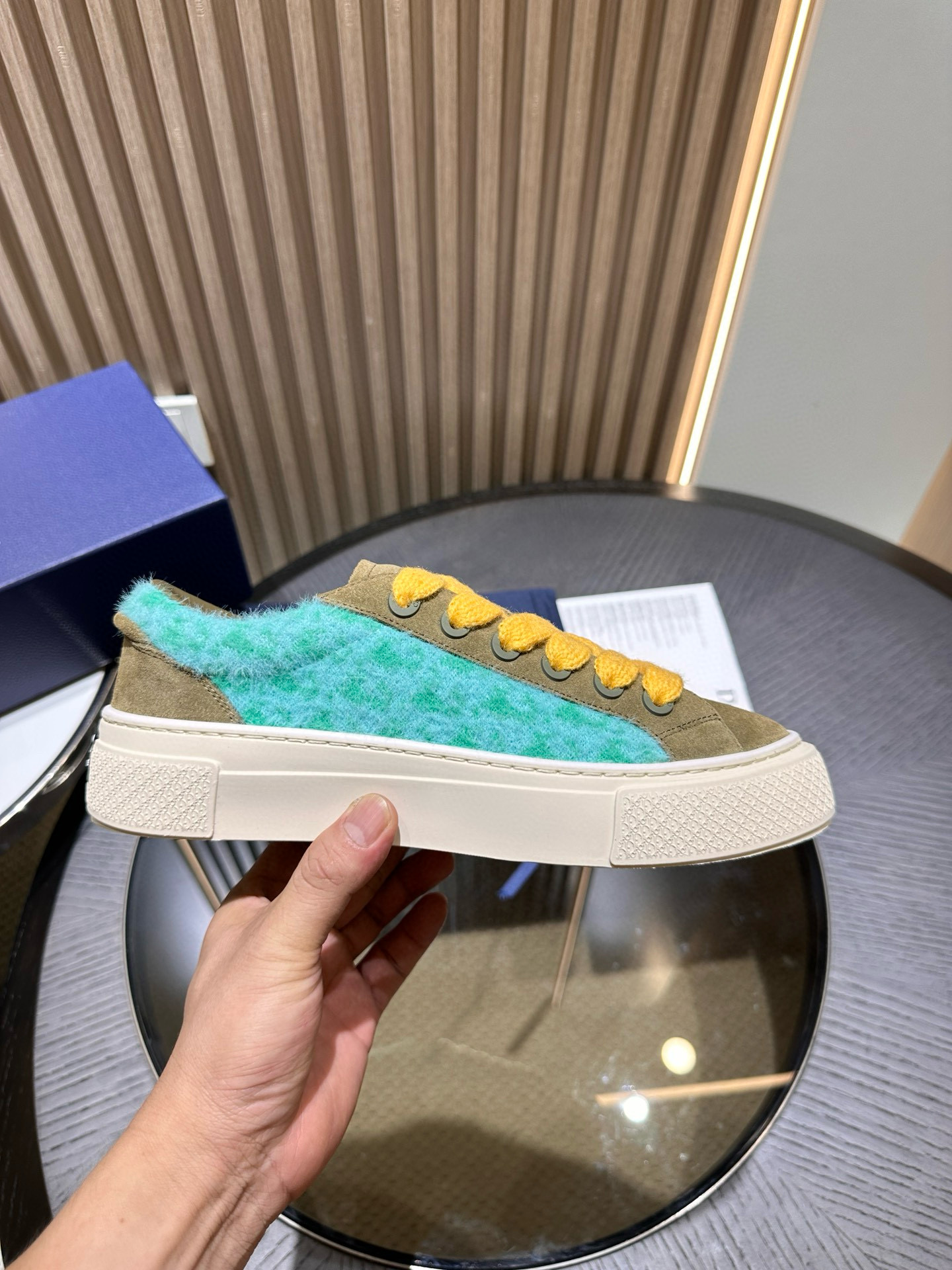 [DIOR] 디올 x 데님 티어스 B33 스니커즈 남성용