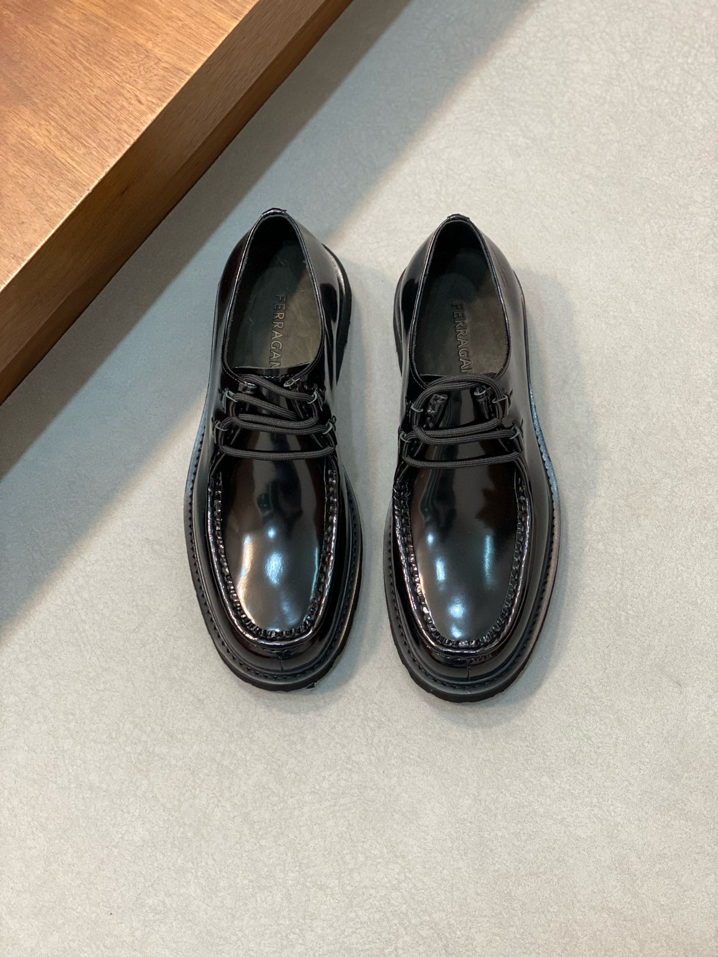 [FERRAGAMO] 페레가모 로퍼 구두 남성용