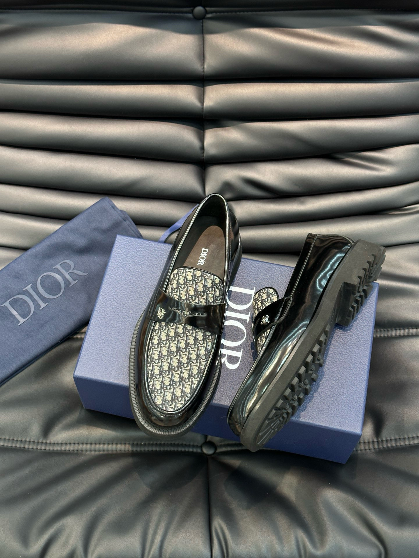 [DIOR] 디올 래더 로퍼 남성용