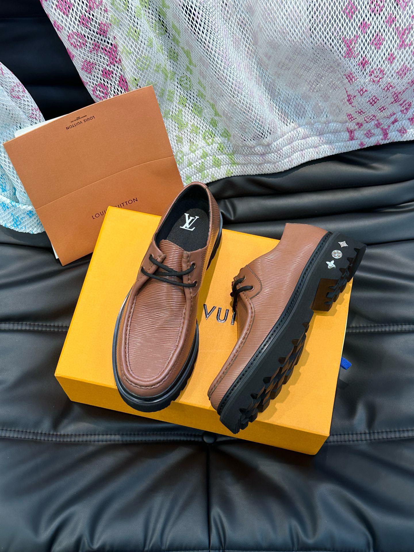 [LOUIS VUITTON] 루이비통 LV 바로크 로퍼 남성용