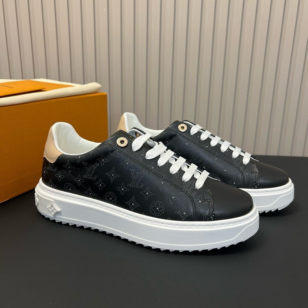 [LOUIS VUITTON] 루이비통 타임아웃 모노그램 스니커즈 남녀공용