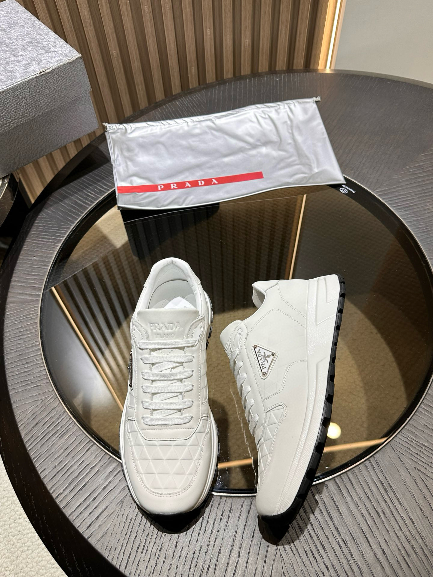 [PRADA]프라다 페드로 프라다 PRAX 01 리나일론 스니커즈 남성용