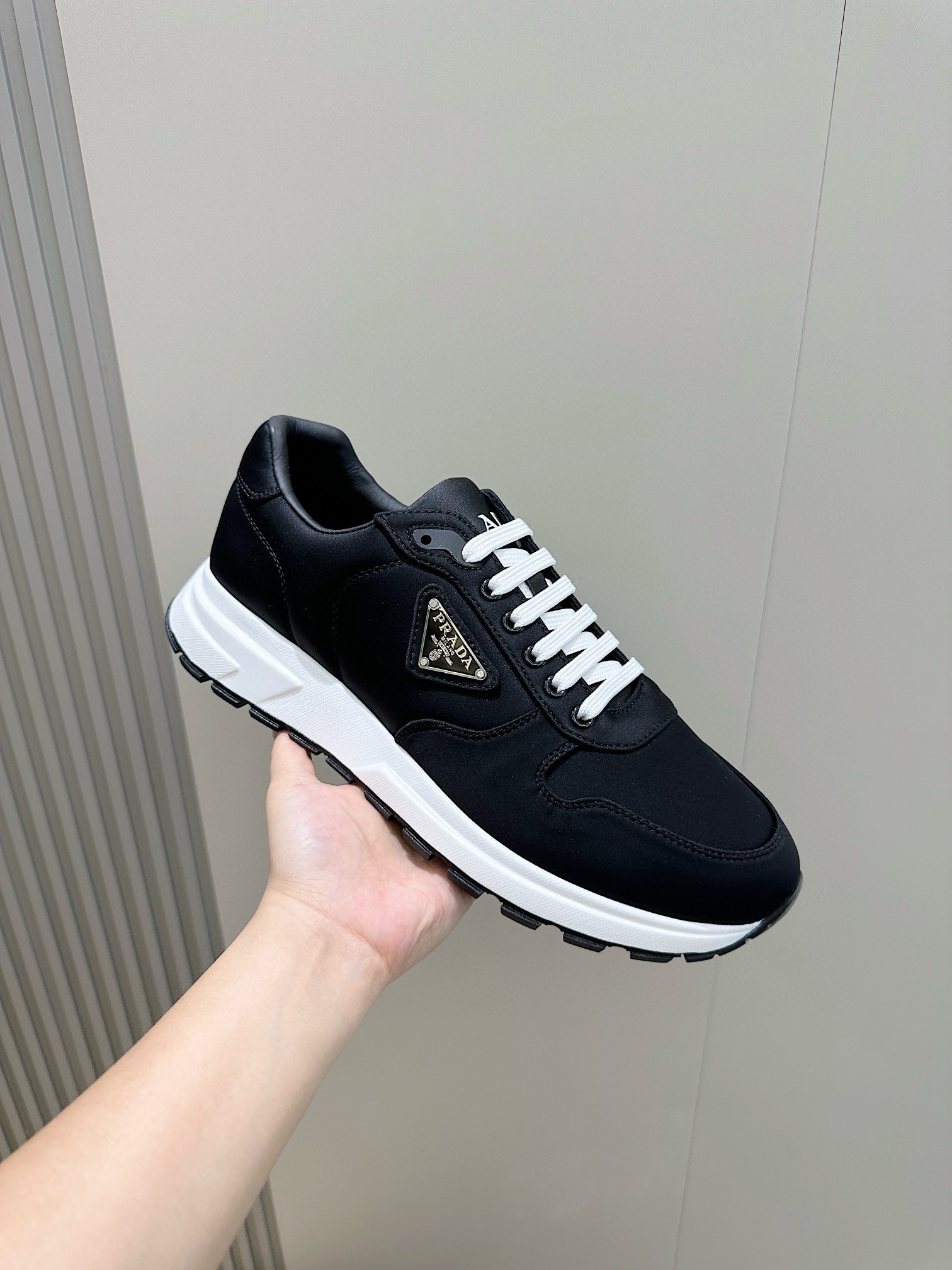 [PRADA] 프라다 prax1 스니커즈 남성용