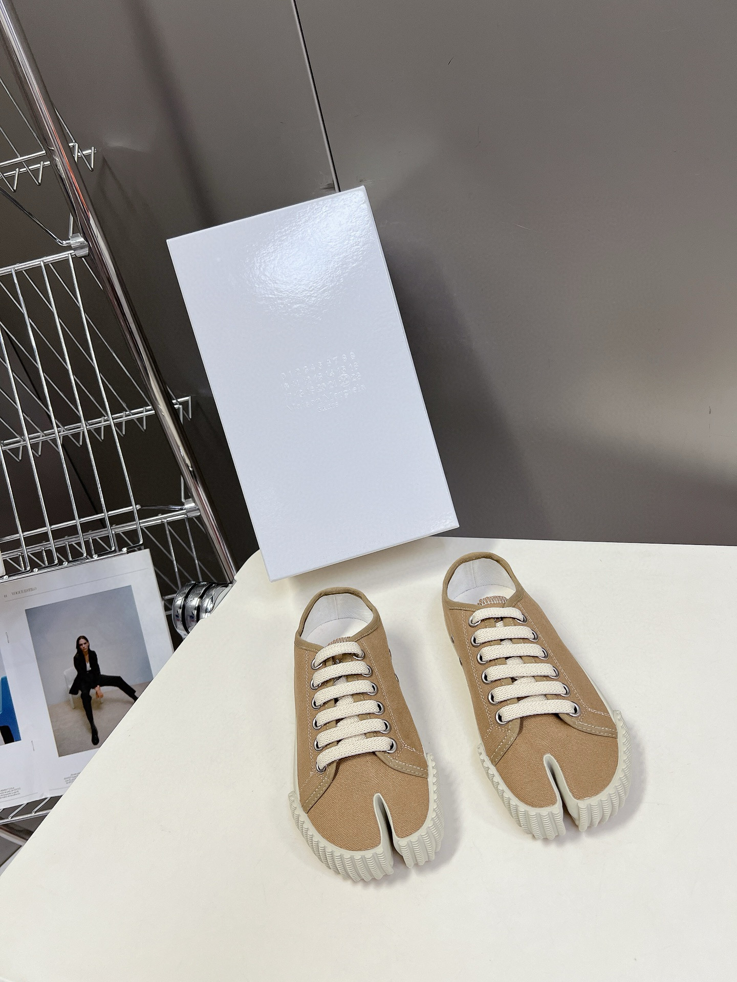 [Maison Margiela] 메종 마르지엘라 타비 스니커즈 남녀공용