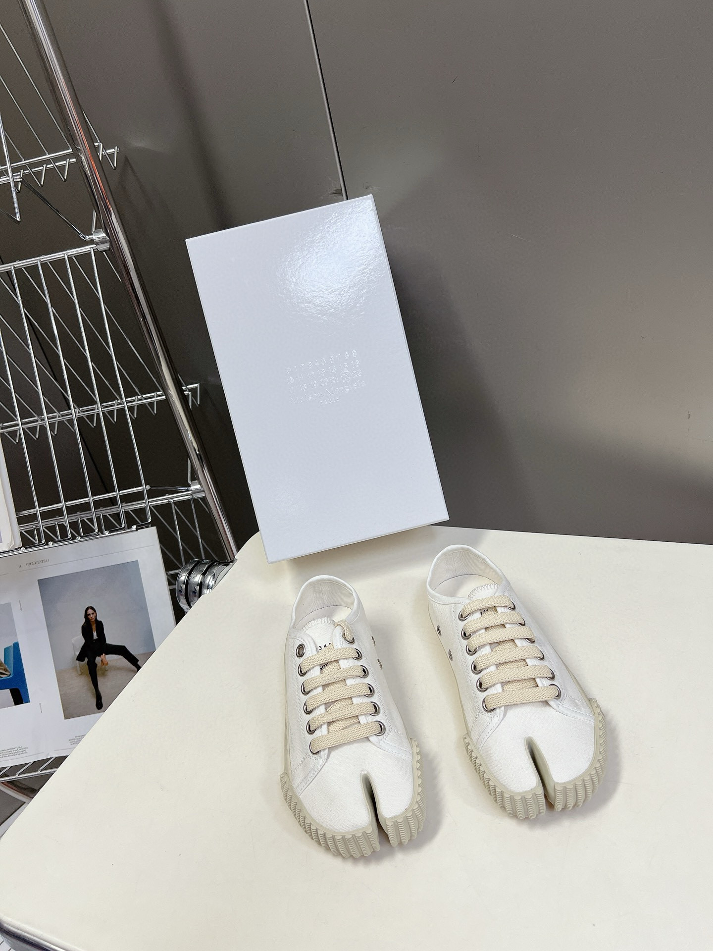 [Maison Margiela] 메종 마르지엘라 타비 스니커즈 남녀공용