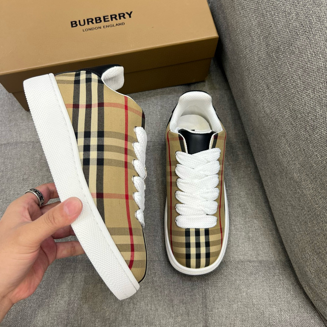 [BURBERRY] 버버리 스니커즈 남성용
