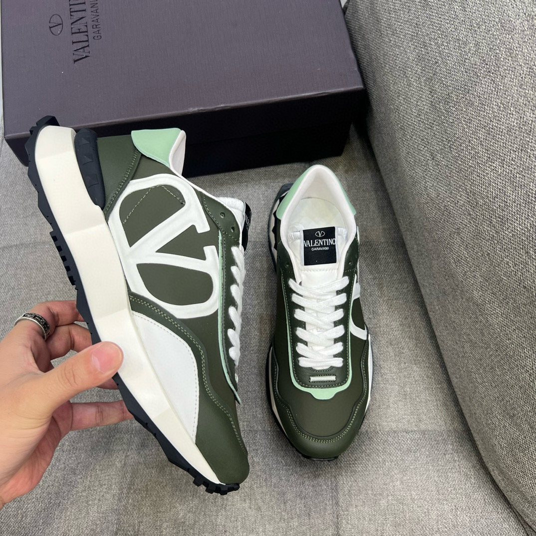 [VALENTINO] 발렌티노 V로고 스니커즈 남성용