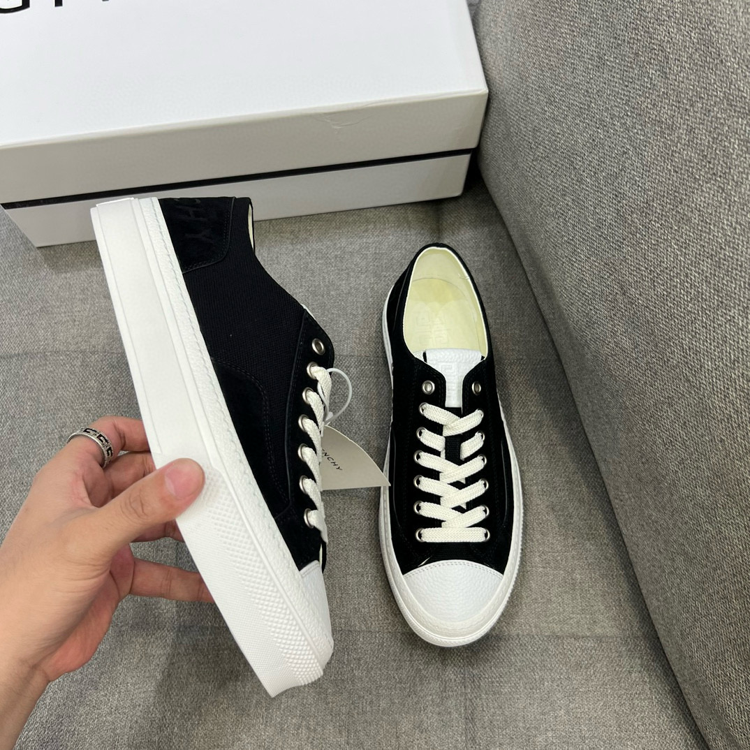 [GIVENCHY] 지방시 스니커즈 남성용