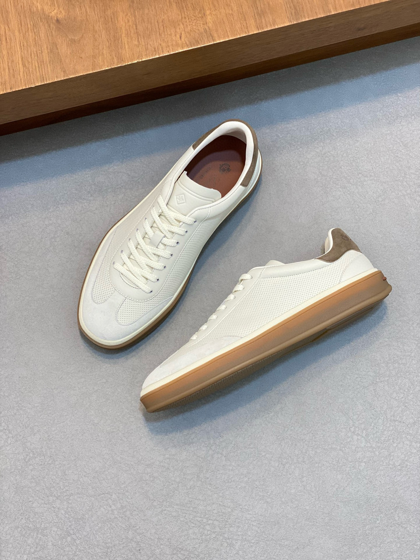 [Loro Piana] 로로피아나 스니커즈 남성용