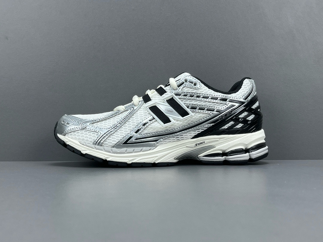 [New Balance] 뉴발란스 1906R 실버 메탈릭 블랙 M1906RER 남녀공용