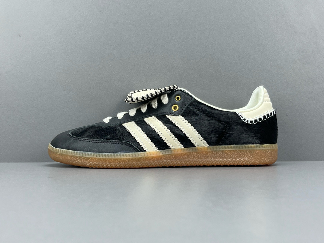 [ADIDAS] 아디다스 x 웨일스 보너 포니 토널 삼바 코어 블랙 크림 화이트 IE0580 남녀공용 (PK공장)