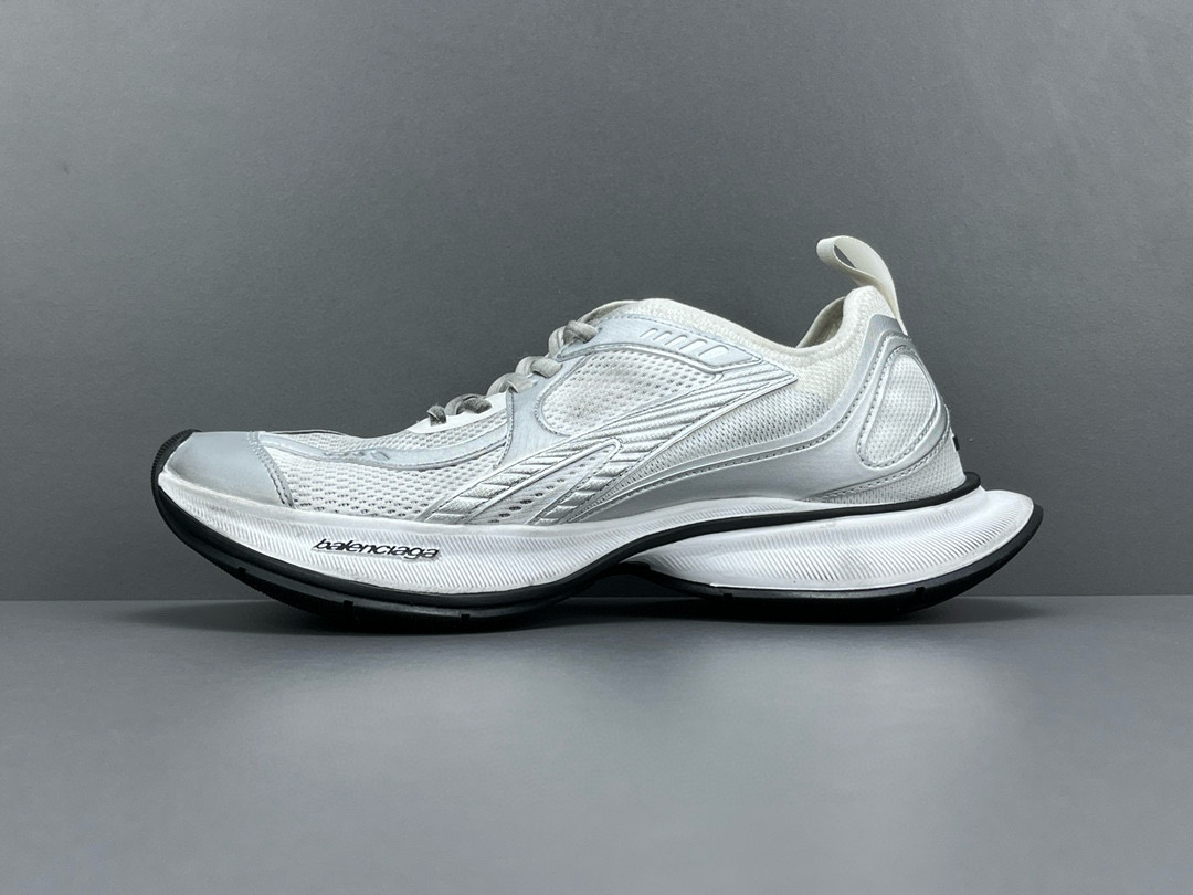 [BALENCIAGA] 발렌시아가 서킷 CIRCUIT 화이트 실버 남녀공용 (X공장)
