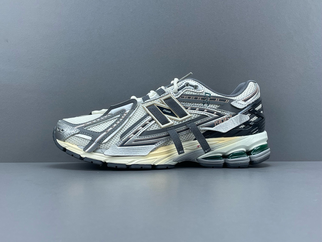 [New Balance] 뉴발란스 1906A 실버 메탈릭 위드 골드 캐슬록 M1906AD 남녀공용