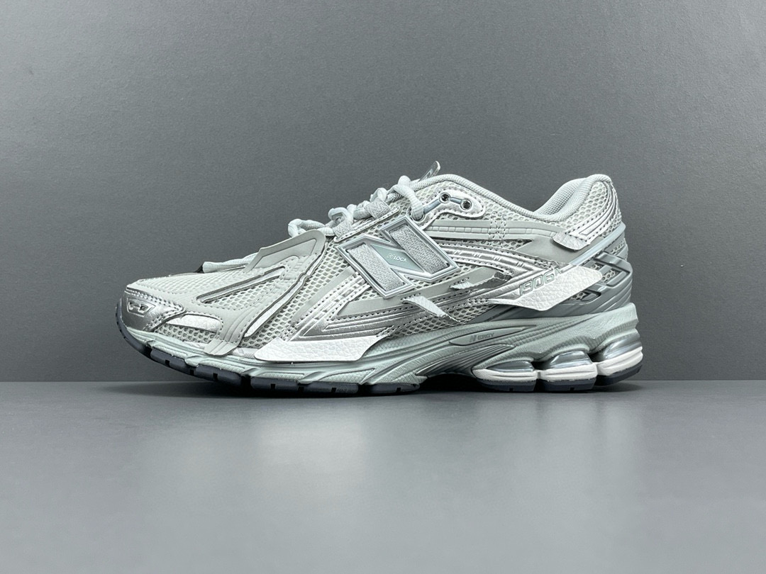 [New Balance] 뉴발란스 1906A 프로텍션 팩 콘크리트 실버 메탈릭 앤 브라이튼 그레이 M1906AG 남녀공용