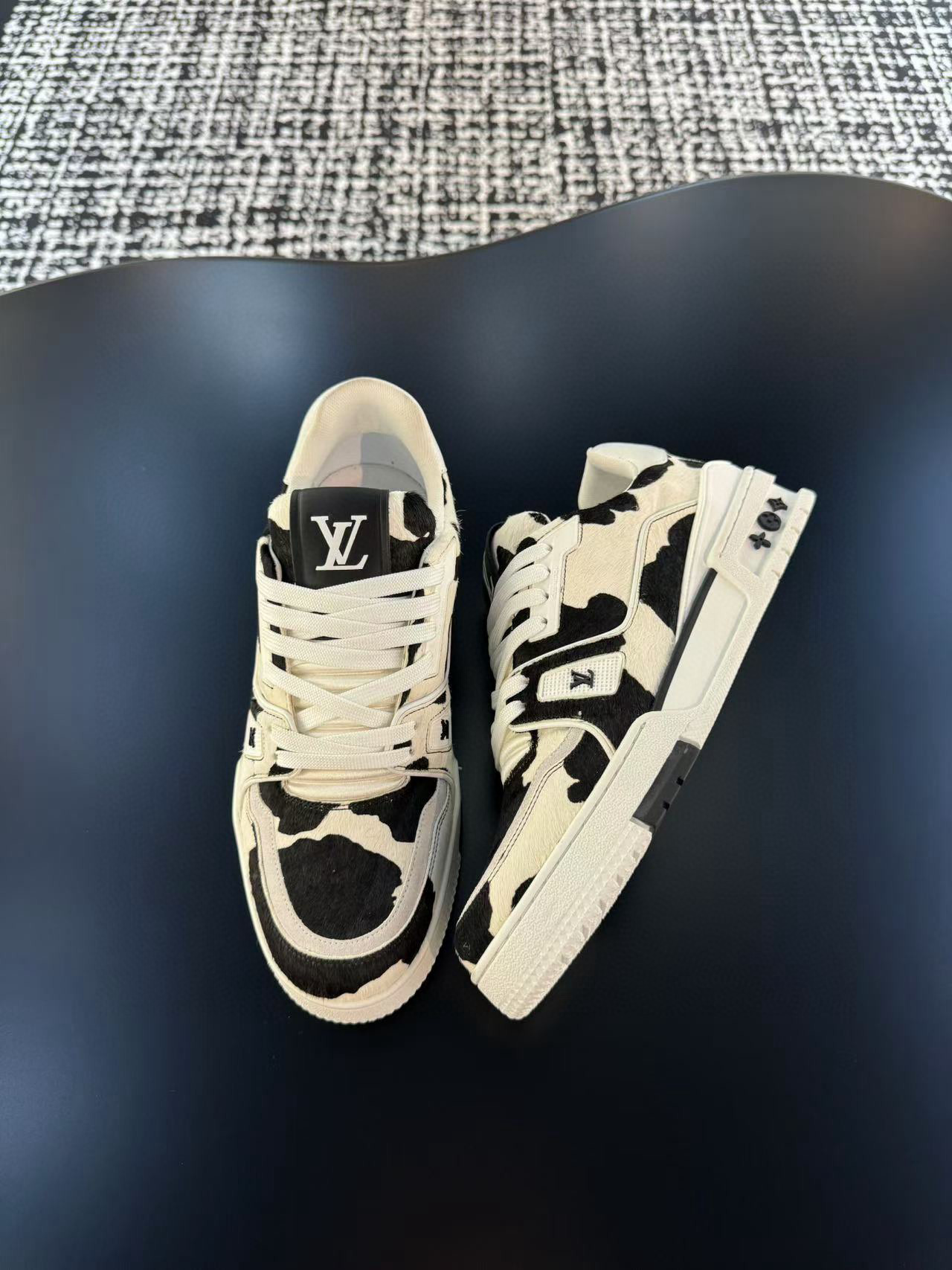 [LOUIS VUITTON] 루이비통 LV 트레이너 버질아블로 스니커즈 남녀공용