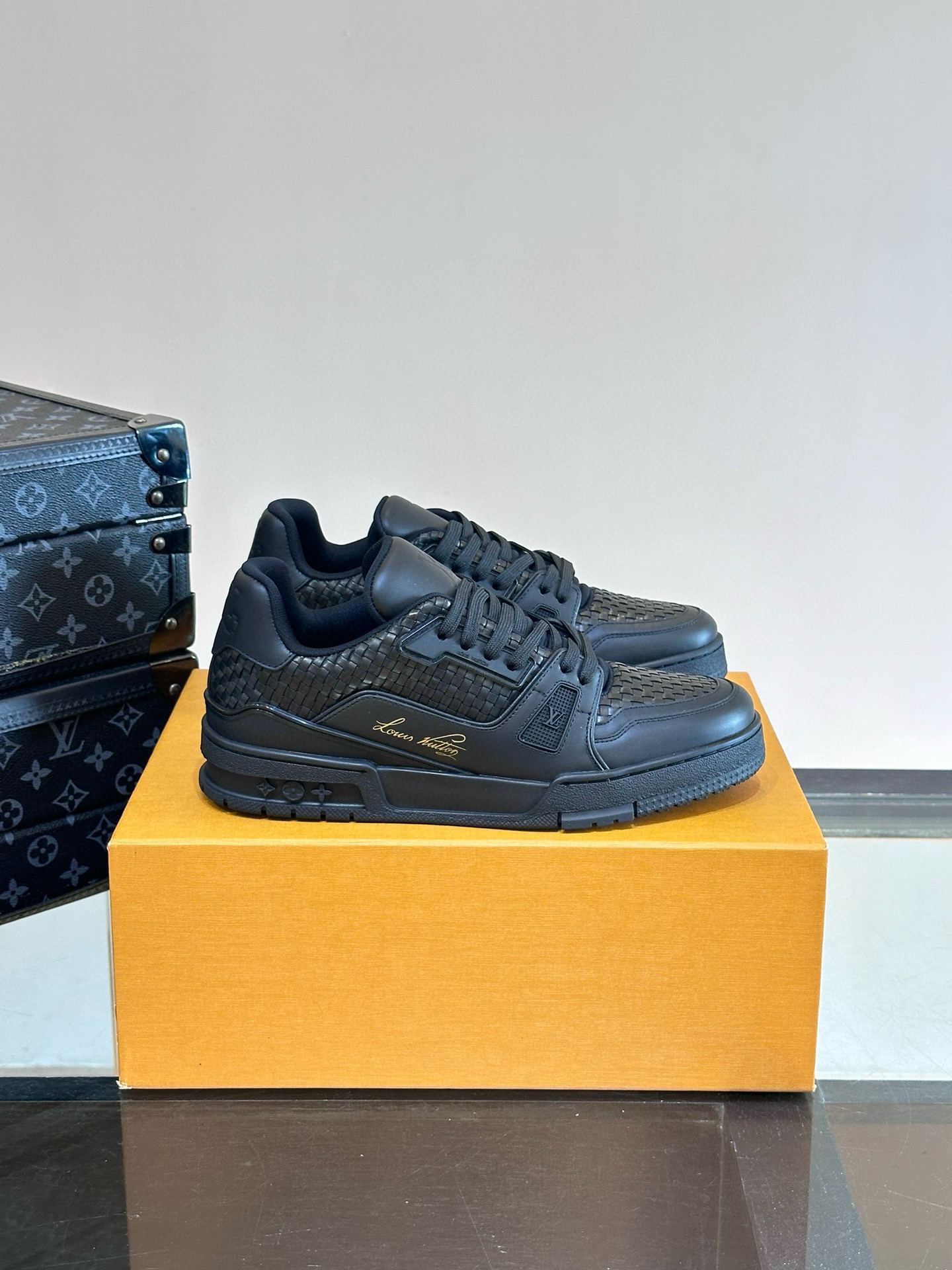 [LOUIS VUITTON] 루이비통 LV 트레이너 스니커즈 남성용