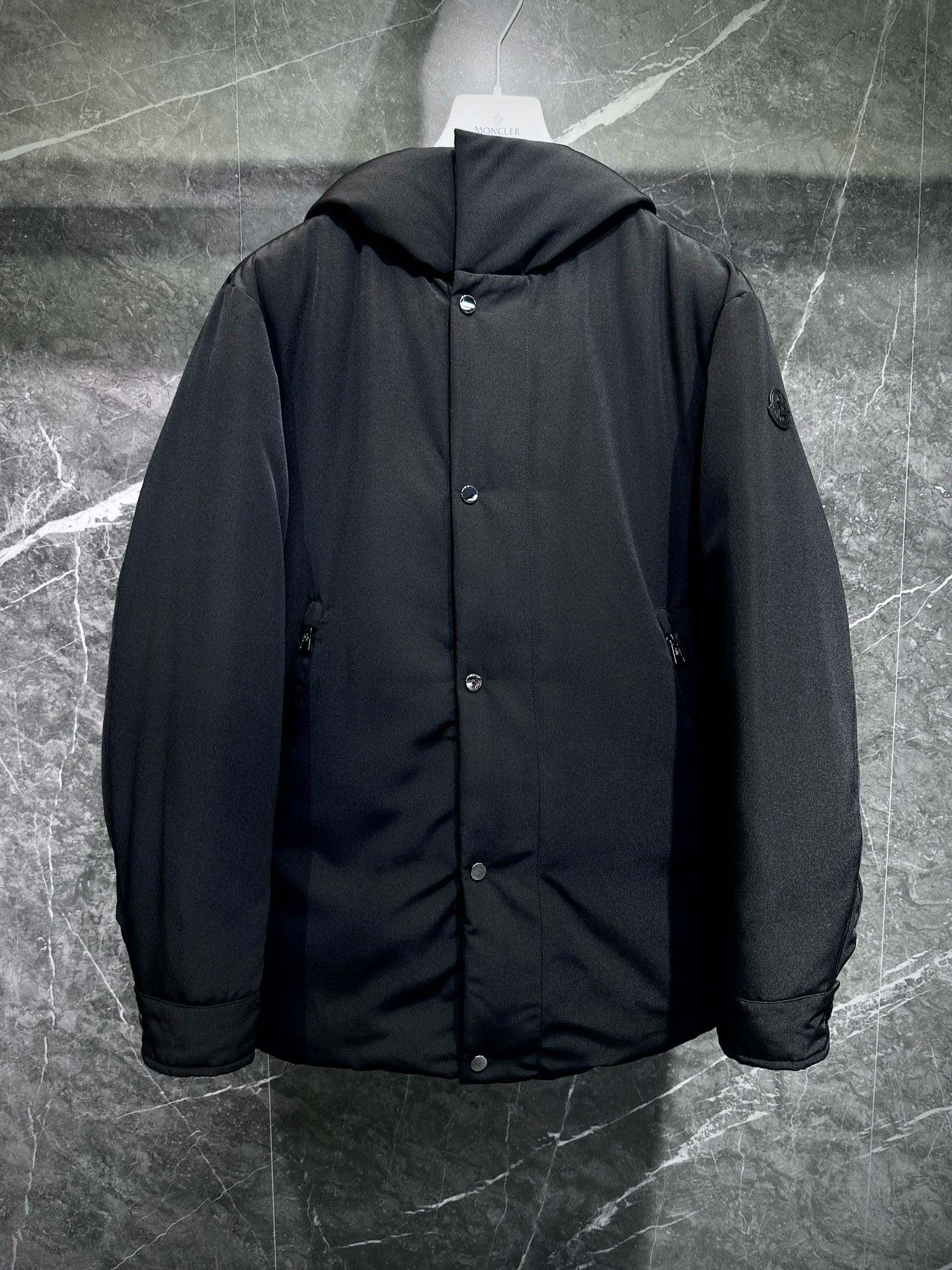 [MONCLER] 몽클레어 Fowey 포위 리버서블 다운 재킷 패딩 남성용