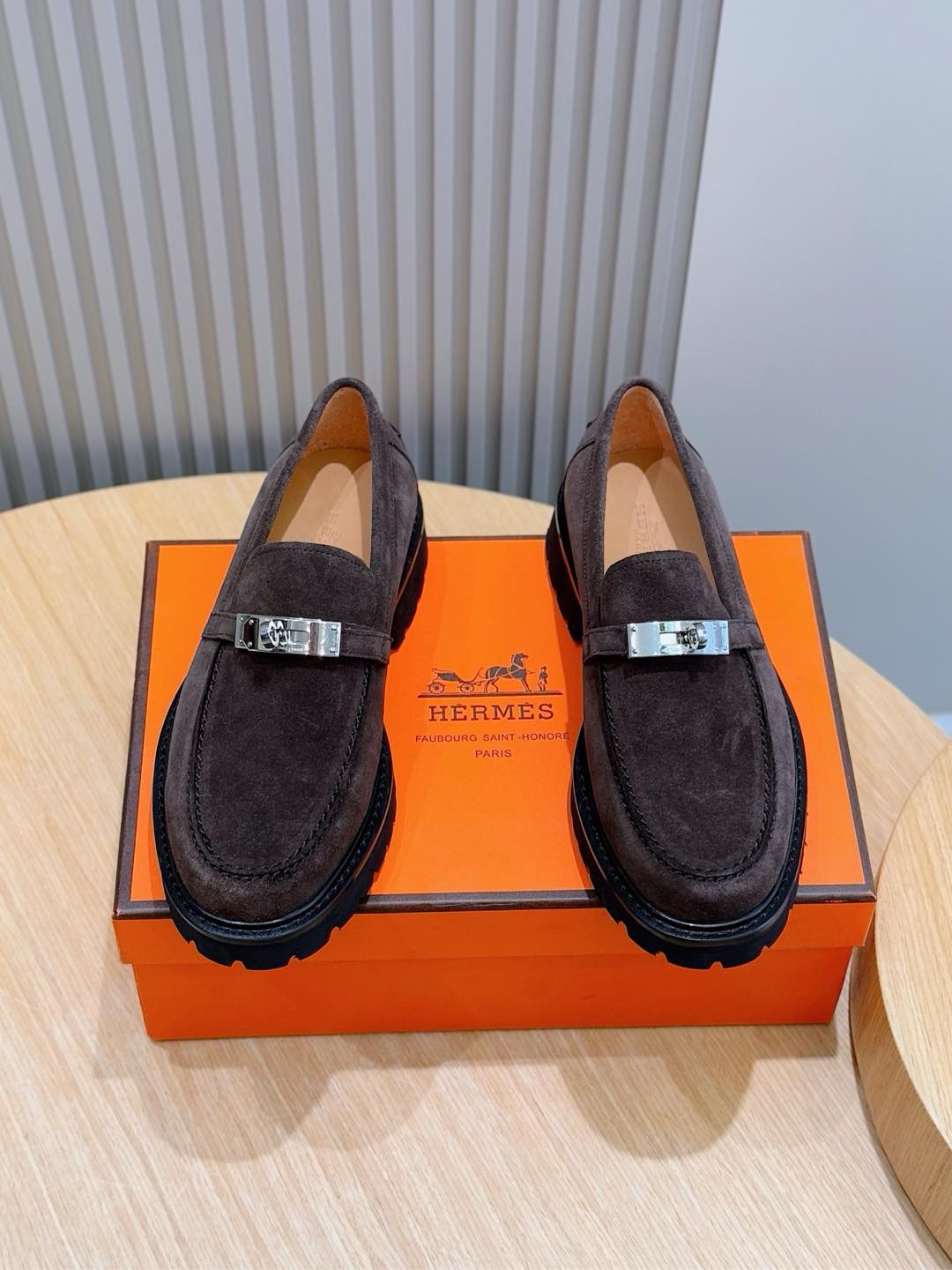 [HERMES] 에르메스 켈리 로퍼 구두 남성용