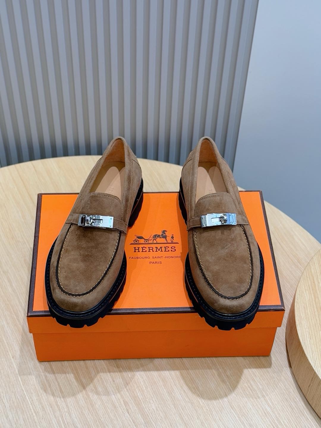 [HERMES] 에르메스 켈리 로퍼 구두 남성용